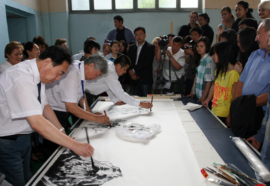 In 2009, Artists of Delegation of Peace Tour Improvised Paintings at Fine Arts School of Kyrgyzstan