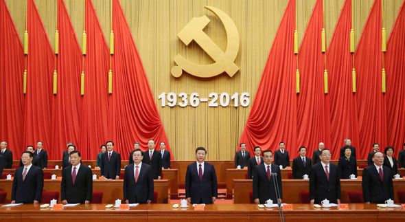 习近平等出席纪念红军长征胜利80周年大会