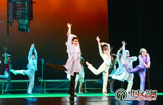 佟睿睿:一起跳舞吧!其实在讲怎么活着