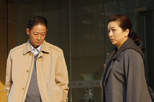 《人到四十》剧照