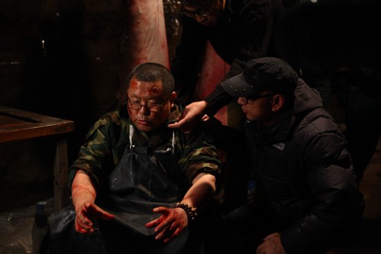 高群书加盟《恶魔右手》 金马奖导演抱病上阵