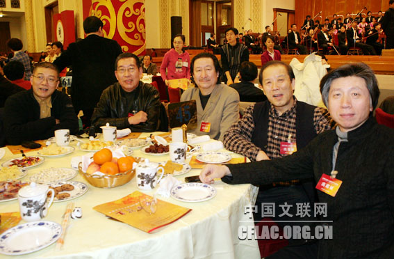 �����������������С�������������̴��������ϰ����������ң���һ���й�������